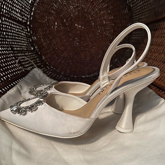 Gianni Bini Wedding Heels - Picture 2 of 3